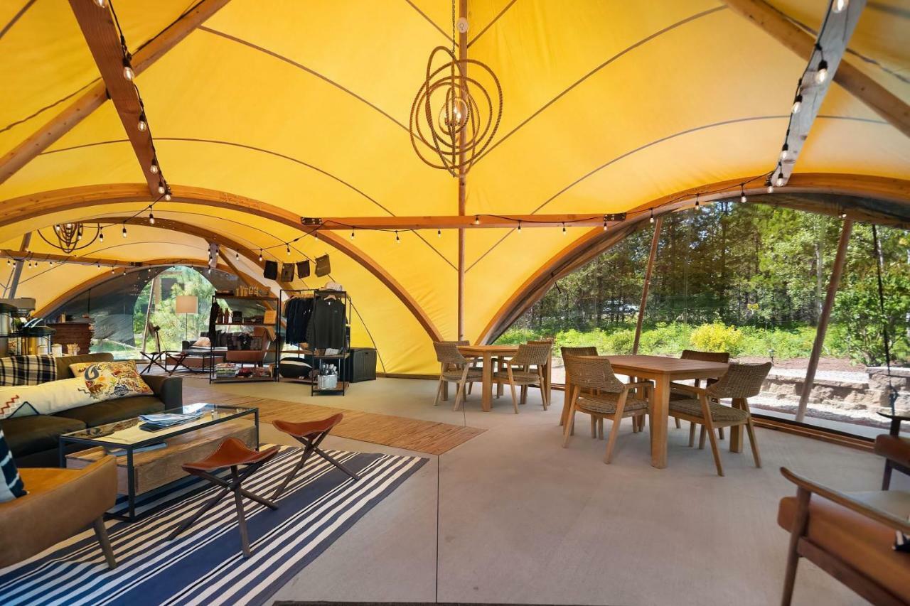 Tente de luxe Under Canvas Glacier